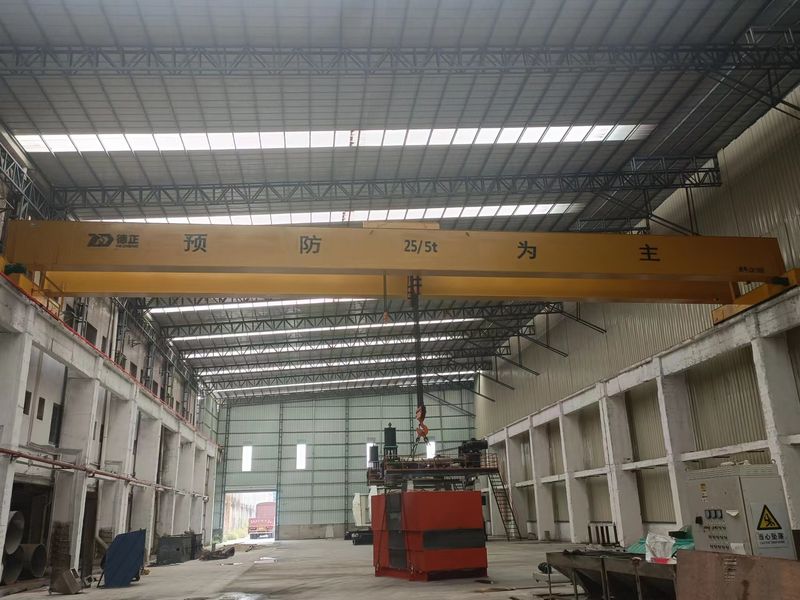 單(dan)樑(liang)起重機(ji)