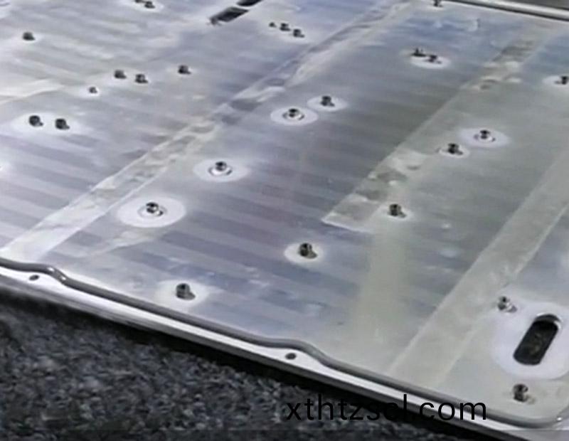 常量(liang)硅膠髮泡點膠機