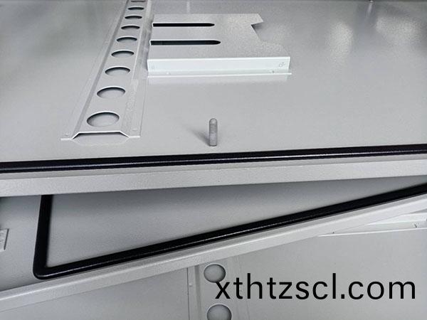 六代懸臂(bi)式常量數控密封塗膠設備