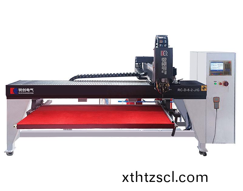 懸臂式一體常量(liang)塗膠機